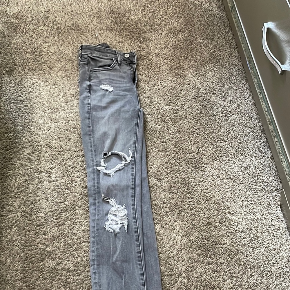 Grey American Eagle Jeans!!! Stretchy and tight!!